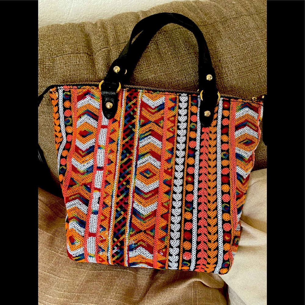 Juicy Couture medium size bag mint condition